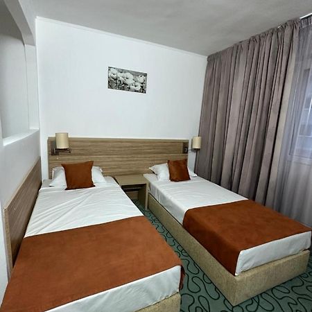 Garsoniere Aby Apartment Turnu Magurele Luaran gambar